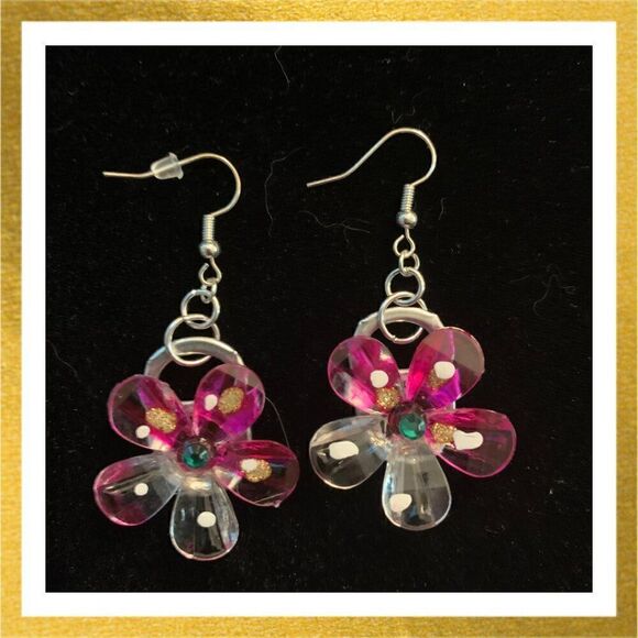 3/$20 Hand Crafted BEADED Dangle HANDMADE Can Tab FLOWER EARRINGS - Picture 1 of 1